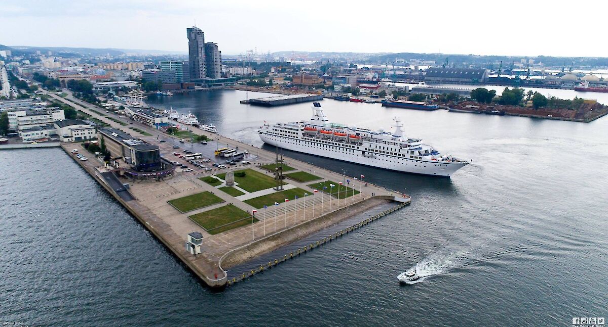 Gdynia Harbor Cruise